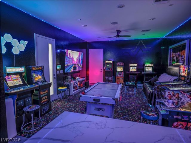 270 Shaded Canyon Drive, Henderson, NV 89012