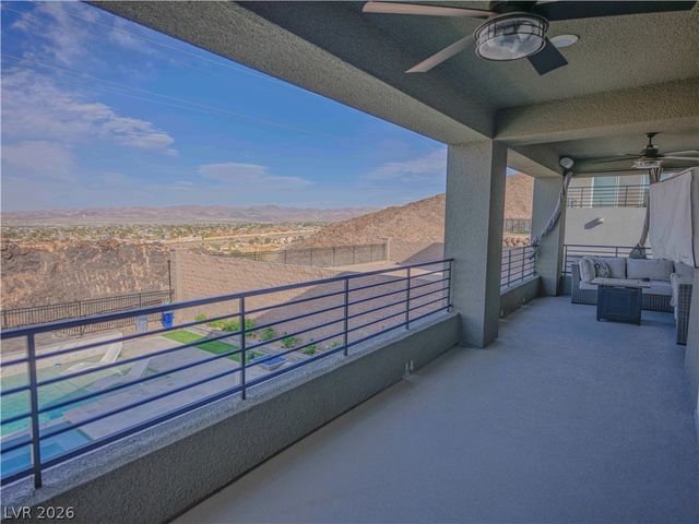 270 Shaded Canyon Drive, Henderson, NV 89012