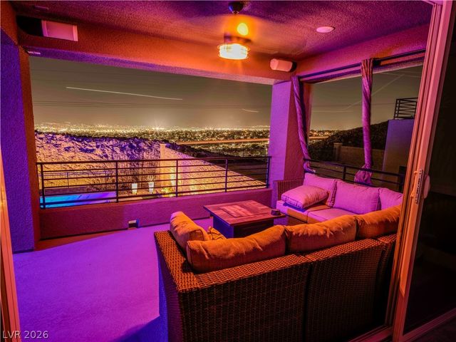 270 Shaded Canyon Drive, Henderson, NV 89012