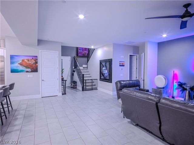 270 Shaded Canyon Drive, Henderson, NV 89012