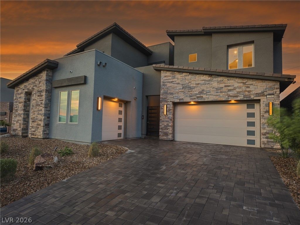 270 Shaded Canyon Drive, Henderson, NV 89012