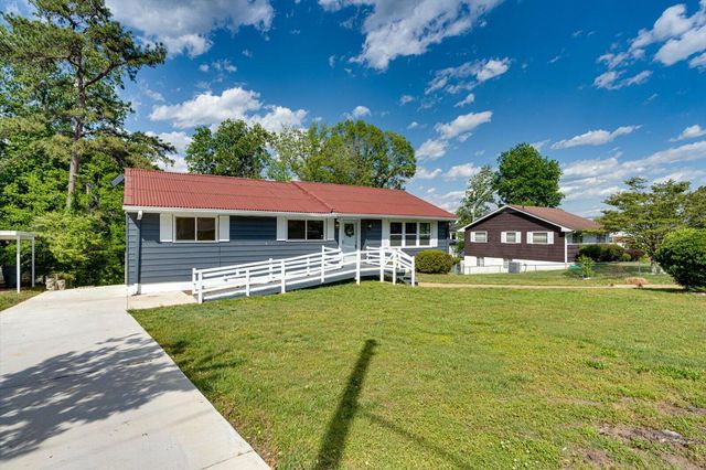 3825 Pin Oak Terrace, Chattanooga, TN 37411