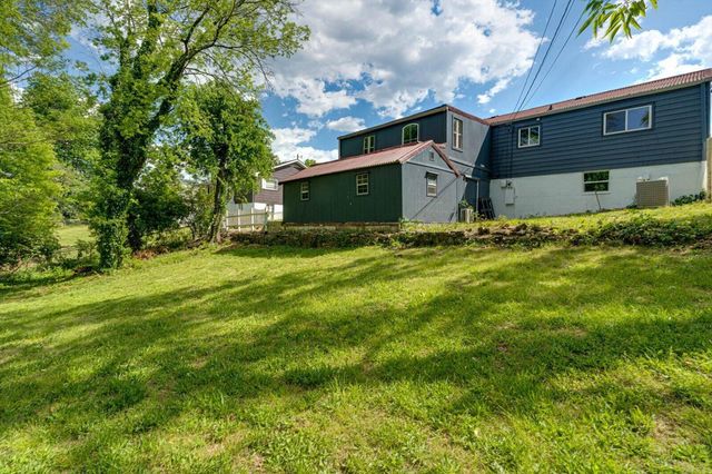 3825 Pin Oak Terrace, Chattanooga, TN 37411