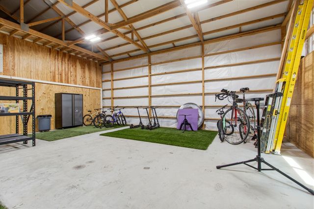23460 Cannondale Loop, Montgomery, TX 77316