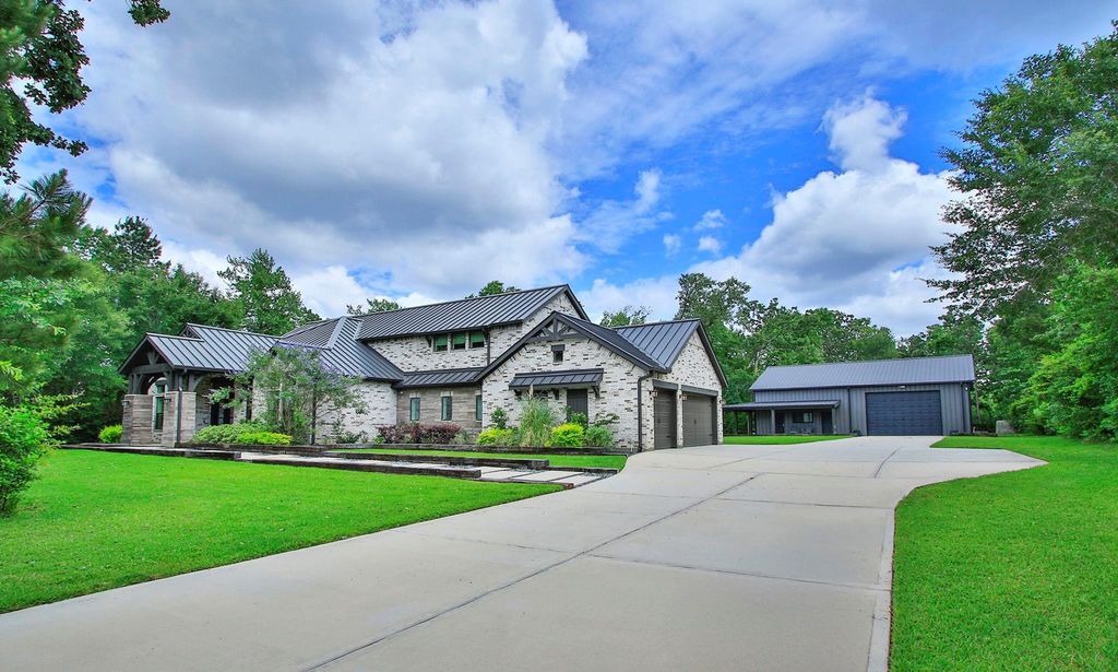 23460 Cannondale Loop, Montgomery, TX 77316