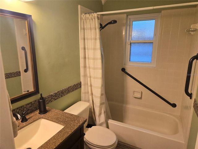 7605 SW 7TH PLACE, Gainesville, FL 32607