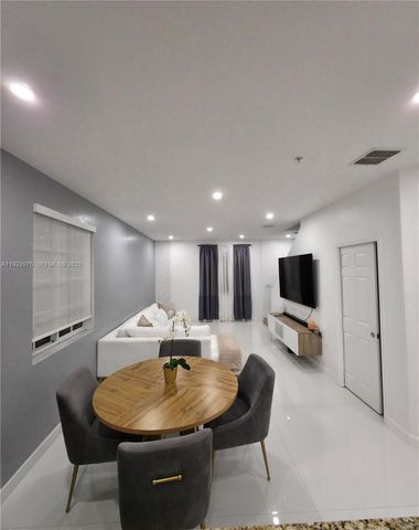 111 NW 2nd Ave 2, Hallandale Beach, FL 33009