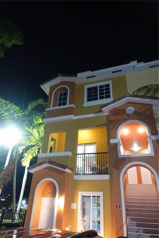 111 NW 2nd Ave 2, Hallandale Beach, FL 33009