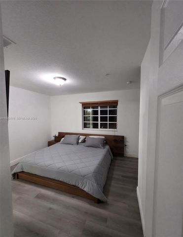 111 NW 2nd Ave 2, Hallandale Beach, FL 33009