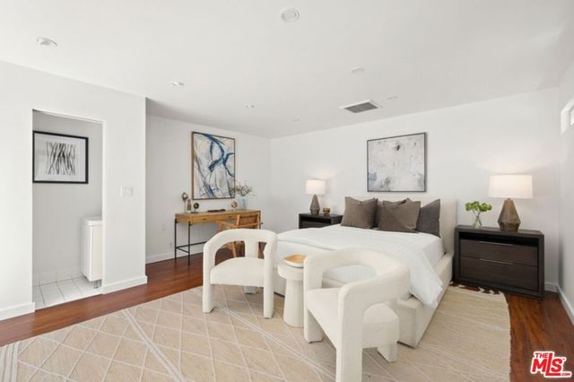 4911 Ben Avenue, Valley Village, CA 91607