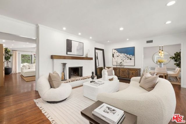 4911 Ben Avenue, Valley Village, CA 91607