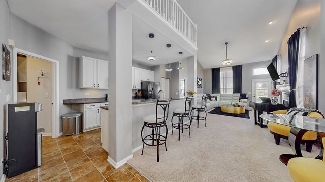 905 Bluebell Circle, Joliet, IL 60431