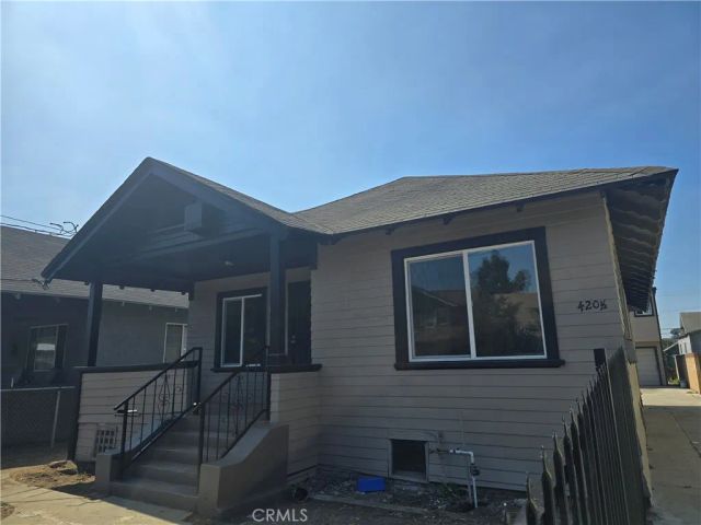 420 W 53rd, Los Angeles, CA 90037