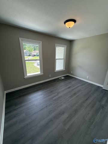 6108 Sandia Blvd, Huntsville, AL 35810