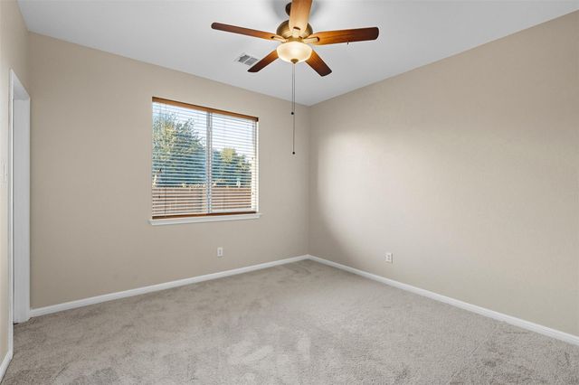 19913 Dornick Hills LN, Pflugerville, TX 78660