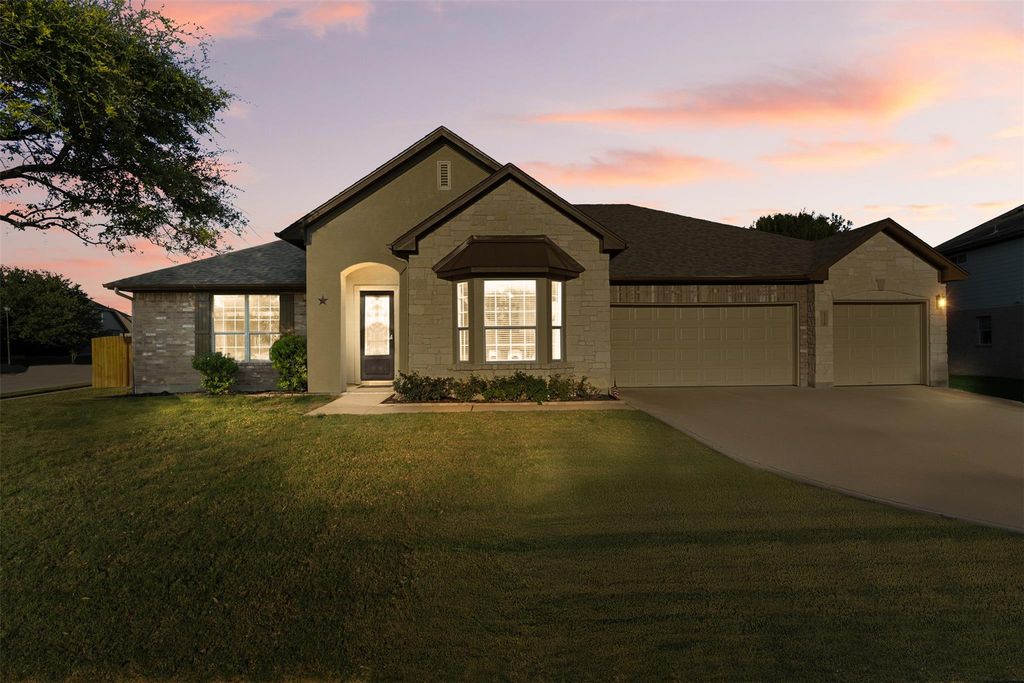 19913 Dornick Hills LN, Pflugerville, TX 78660