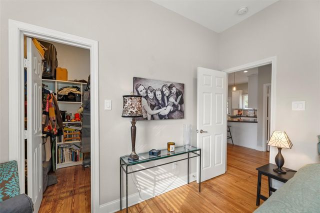 711 4th Street, Sealy, TX 77474