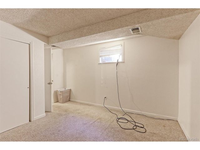 11941 E Cornell Cir, Aurora, CO 80014