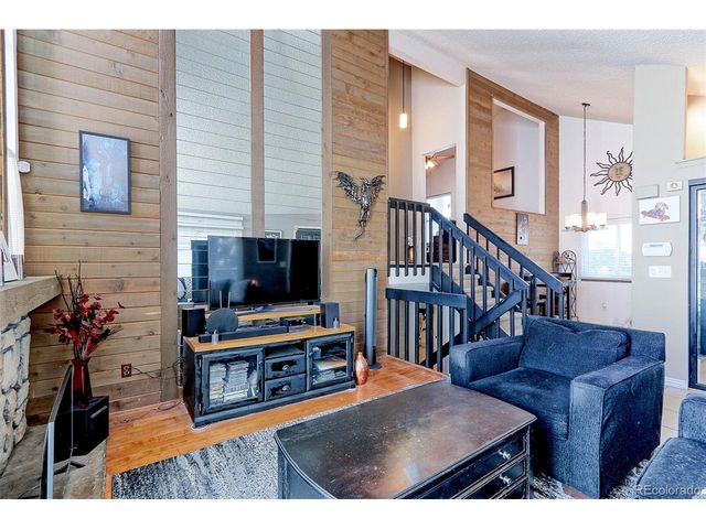 11941 E Cornell Cir, Aurora, CO 80014