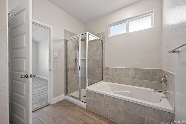 402 Singing Brk, Cibolo, TX 78108