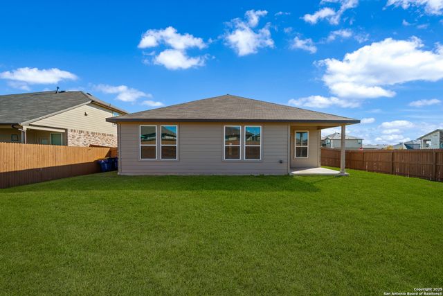402 Singing Brk, Cibolo, TX 78108