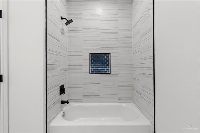 17993 Redwood Street, Combes, TX 78550