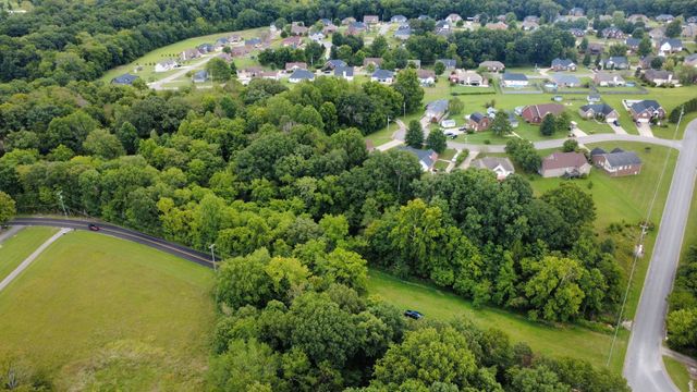 6481 Kelly Willis Rd, Greenbrier, TN 37073