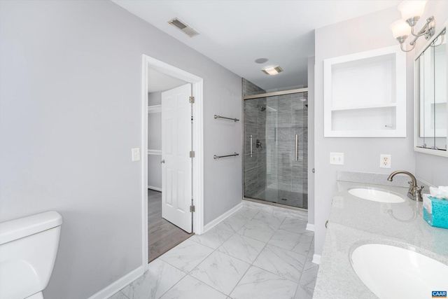 1015 BIRDWOOD RD, Charlottesville, VA 22903