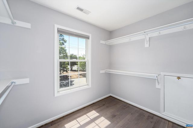 1015 BIRDWOOD RD, Charlottesville, VA 22903
