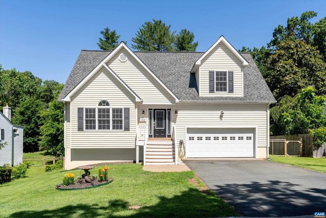 1015 BIRDWOOD RD, Charlottesville, VA 22903