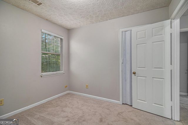 5913 Summerglen Lane, Atlanta, GA 30349