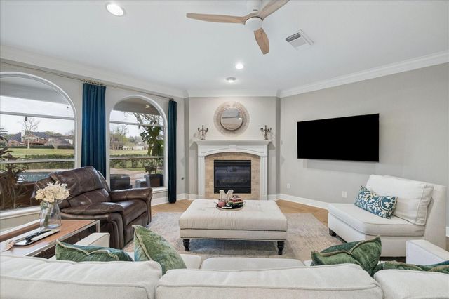 3218 Oakland Lake Circle, Missouri City, TX 77459