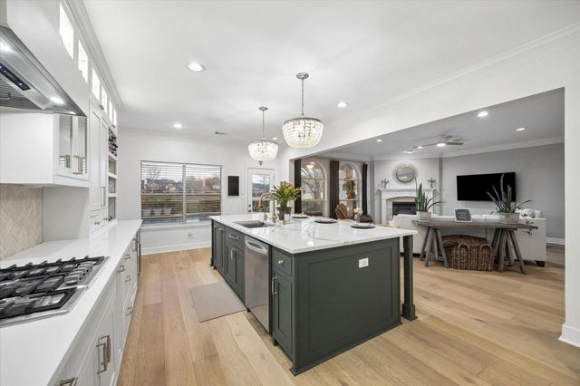 3218 Oakland Lake Circle, Missouri City, TX 77459