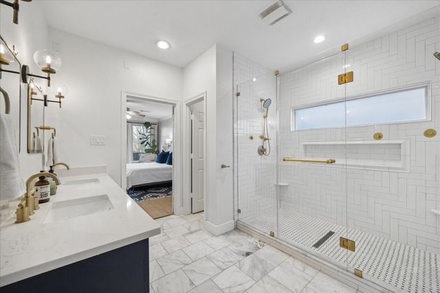 3218 Oakland Lake Circle, Missouri City, TX 77459