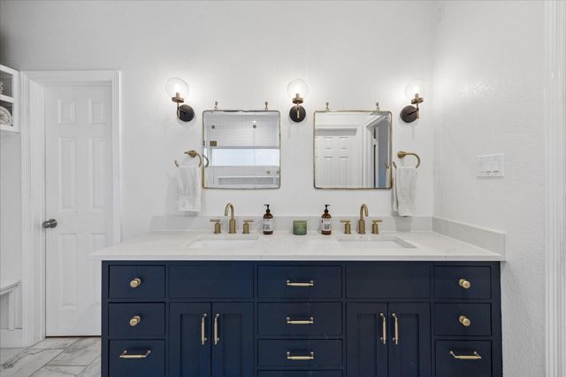 3218 Oakland Lake Circle, Missouri City, TX 77459