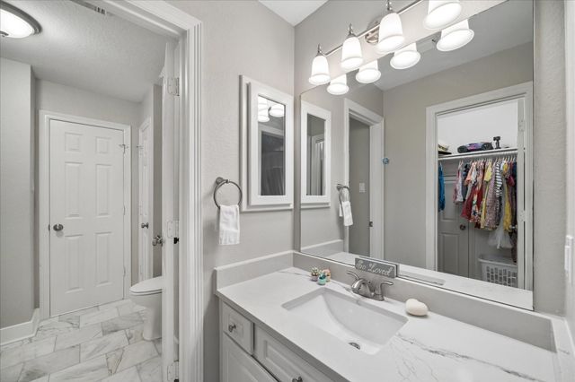 3218 Oakland Lake Circle, Missouri City, TX 77459