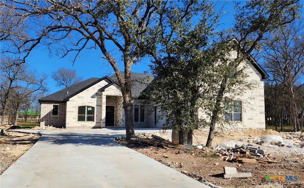618 Bald Eagle Loop, Salado, TX 76571