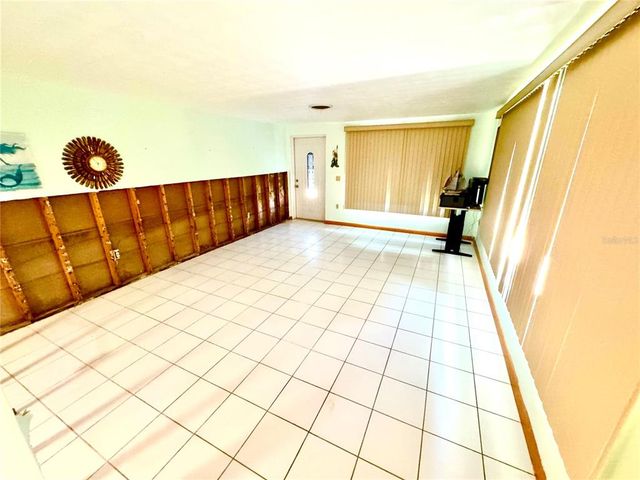 3724 117TH STREET W, Bradenton, FL 34210