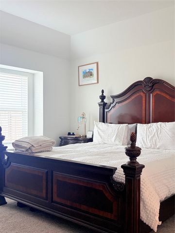 182 Shackleton DR, Kyle, TX 78640