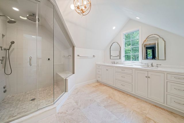 85 York St, Canton, MA 02021