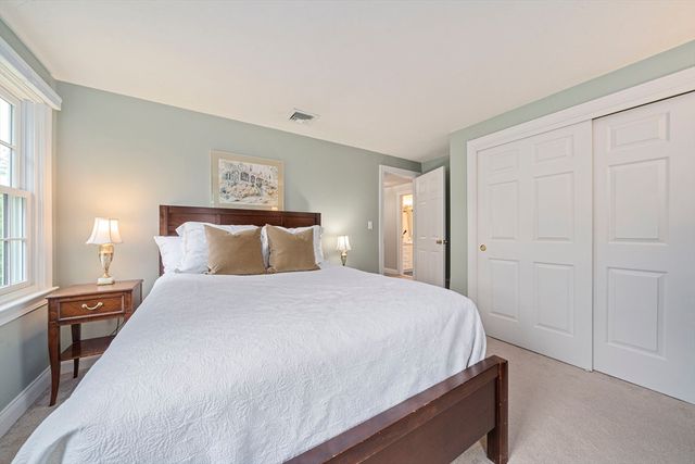 85 York St, Canton, MA 02021