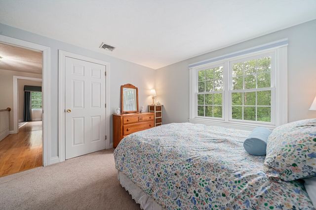 85 York St, Canton, MA 02021
