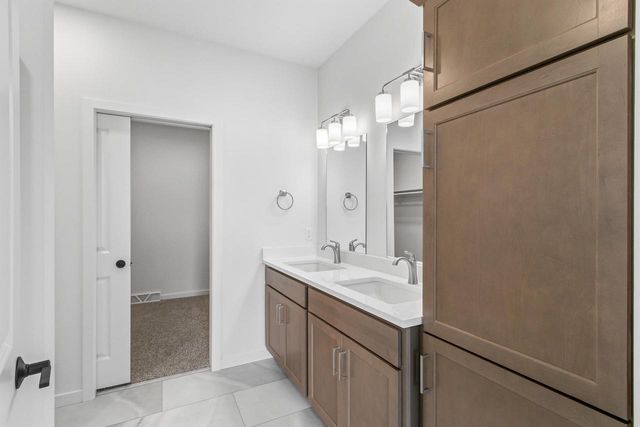 322 Willow Street, Pardeeville, WI 53954