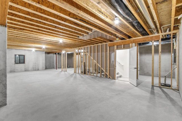 322 Willow Street, Pardeeville, WI 53954