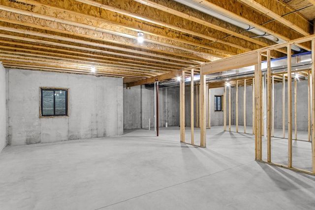 322 Willow Street, Pardeeville, WI 53954