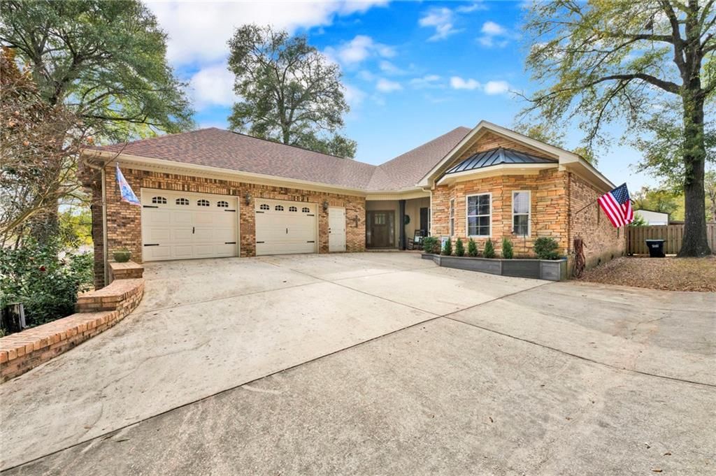 3967 W Ridge Drive, Semmes, AL 36575