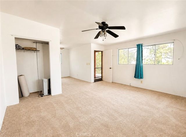 12229 Alta, Sylmar, CA 91342