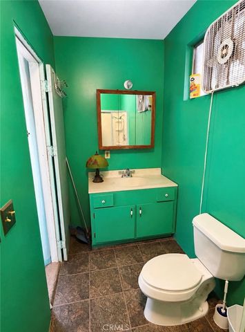 12229 Alta, Sylmar, CA 91342