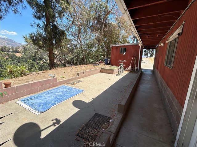 12229 Alta, Sylmar, CA 91342