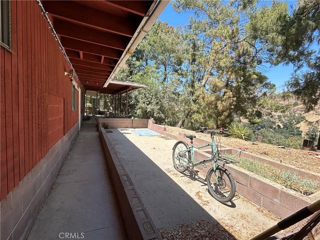 12229 Alta, Sylmar, CA 91342